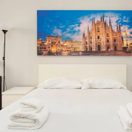 We - Duomo Marchese House Milan